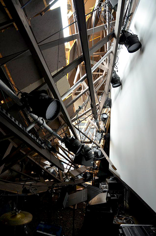 interior2.jpg